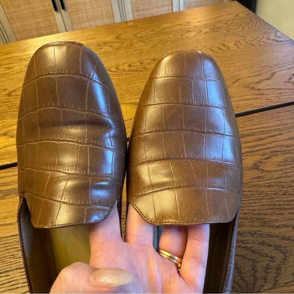 Naturalizer Croc-Patterned Brown Loafers Flats - image 3